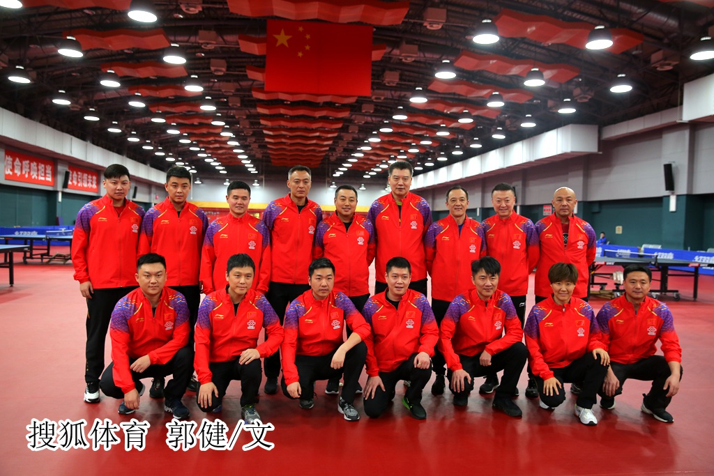 教练组因人员伤退增加压力，备战任务艰巨