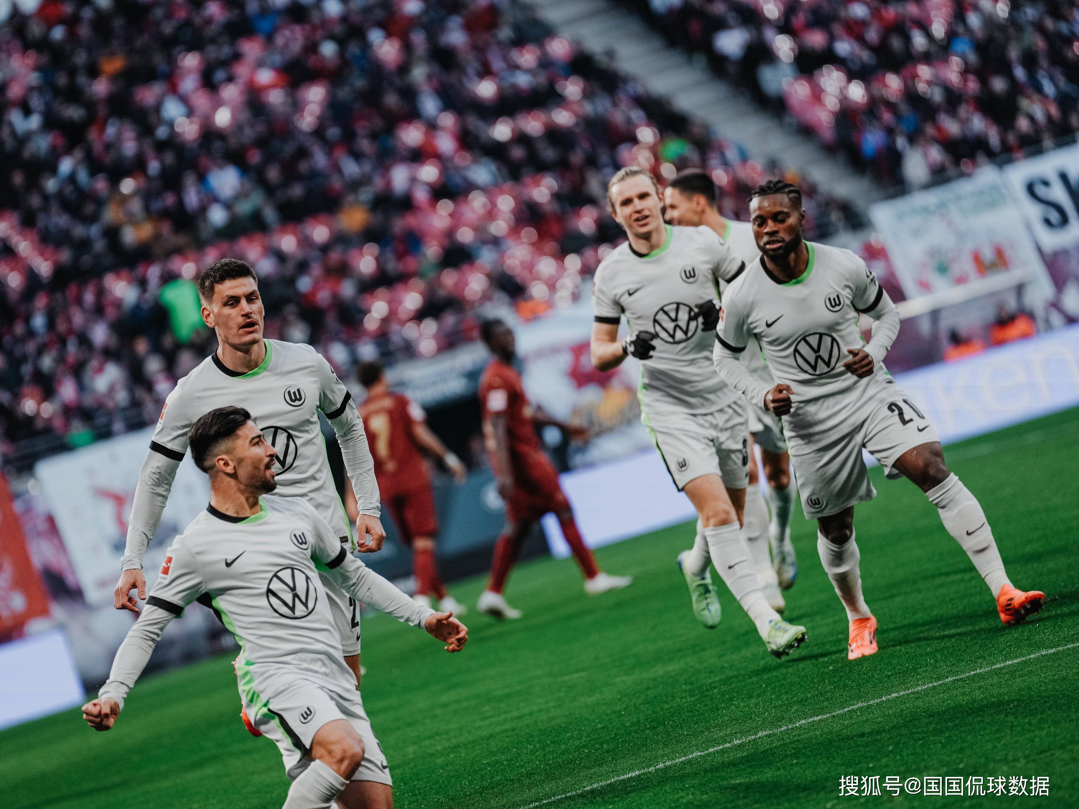 关于沃尔夫斯堡不敌对手，遭遇失利的信息