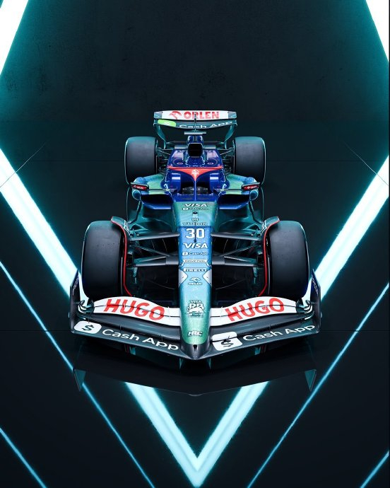 红牛车队险胜索伯车队，塞恩斯刷新纪录