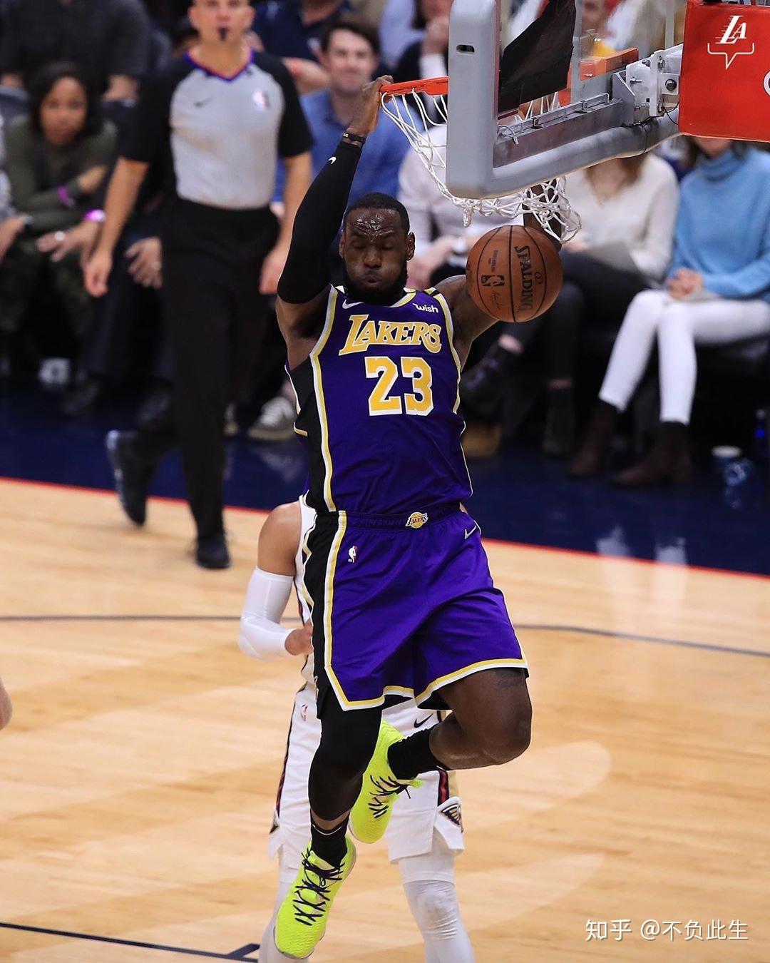 青岛队力克湖人，锡安刷新纪录