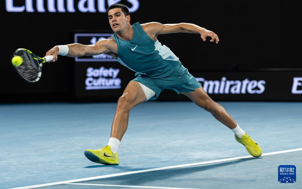 澳网险胜戴维斯杯，阿尔卡拉斯高光表现