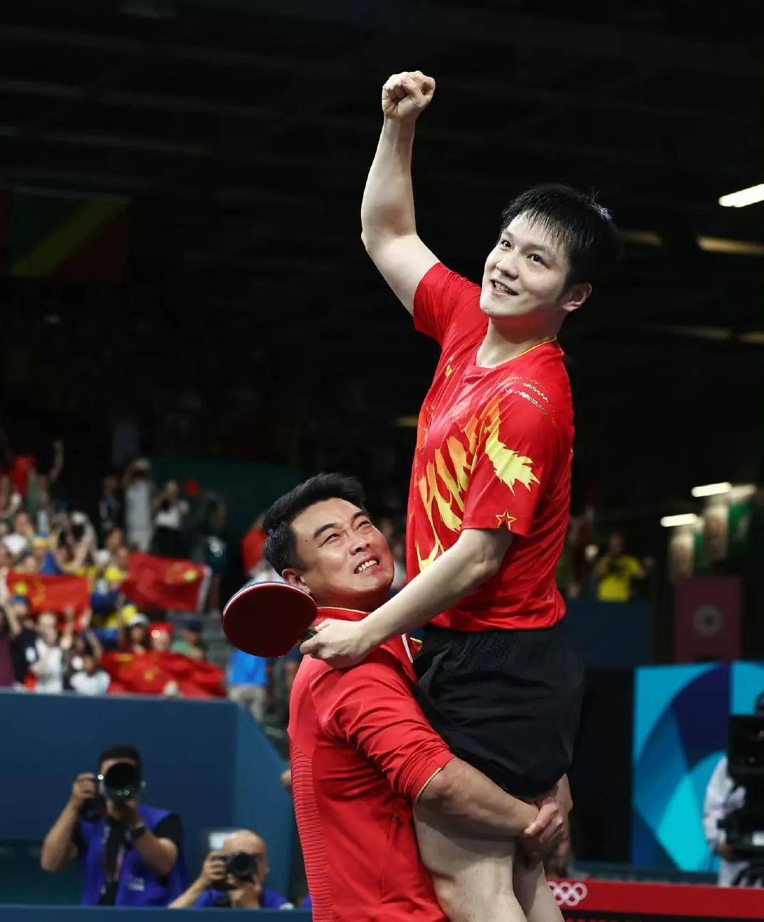 日本队轻取中国队，王皓状态火热